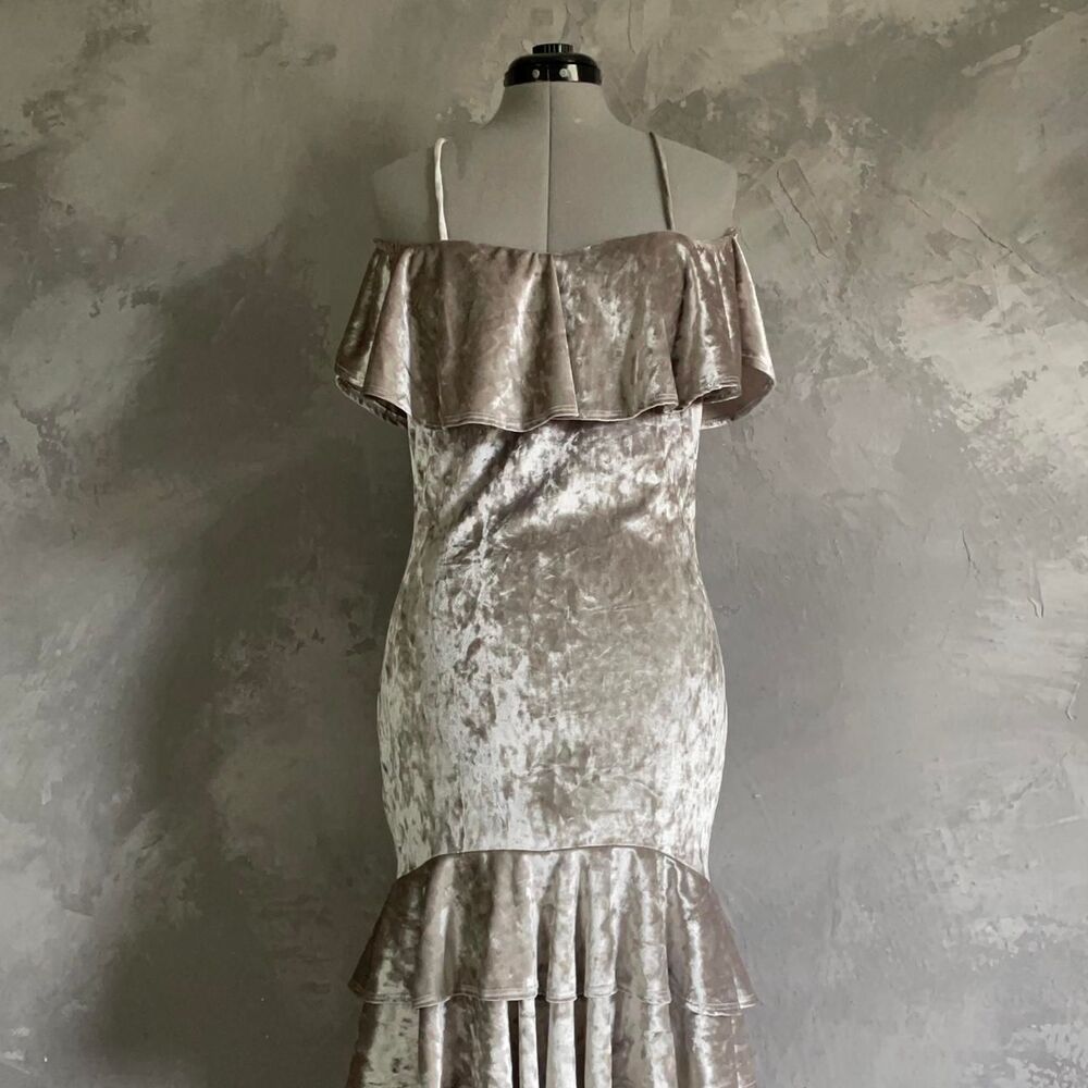 Gibiu Silver Off Shoulder Crushed Velvet Dress